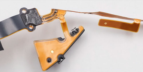 Recentste bedrijfnieuws ongeveer Het verschil tussen FPC-assemblage en rigide board-assemblage